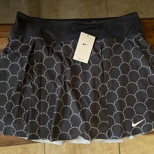 Nike Skort - Large